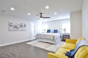 5 Schlafzimmer, Bügeleisen/Bügelbrett, Reisekinderbett, kostenloses WLAN