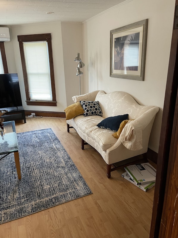 Smart TV, books