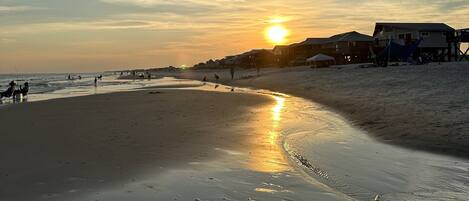 Beach nearby, sun loungers