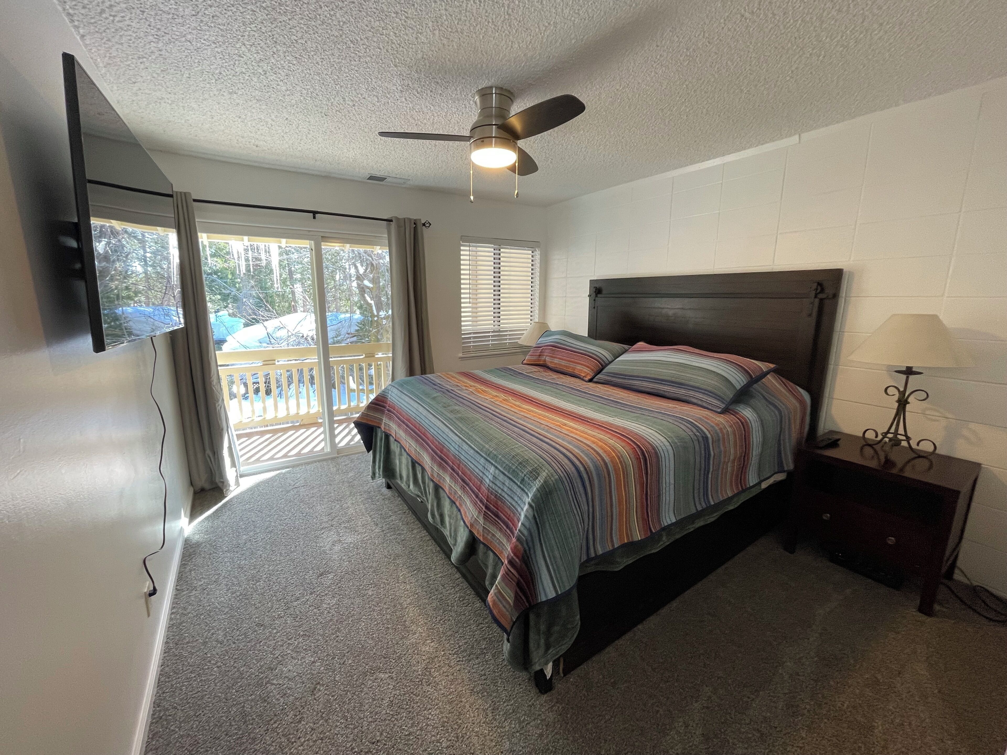 2 bedrooms, WiFi (free), bed sheets