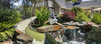 Luxury 5 Bedroom 4.5 Bath Dream Estate with Resort-like Pool In Wine Country