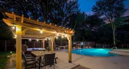 FlowerMound · Paradise retreat