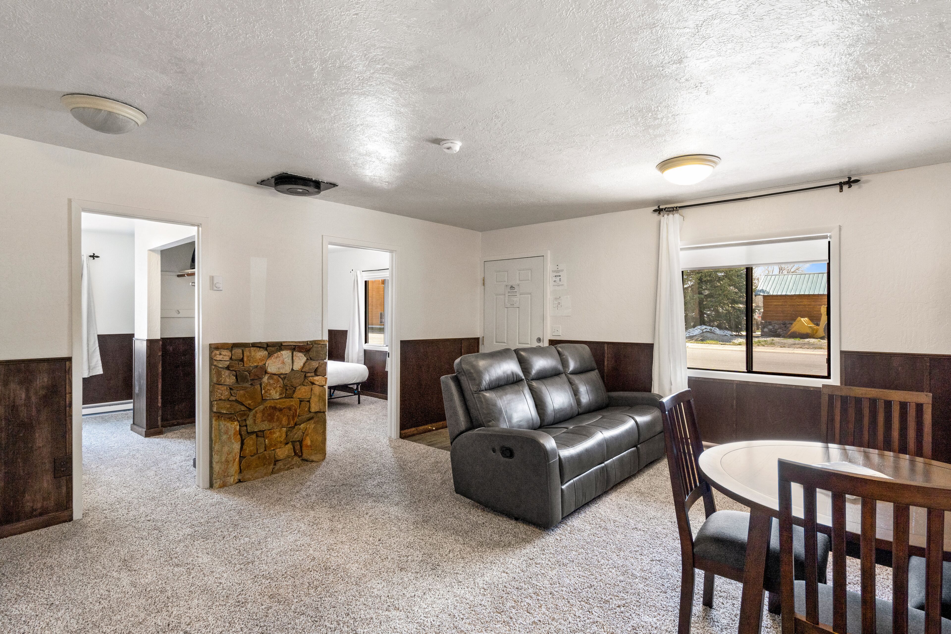 Economy House | Living area | LED TV, fireplace