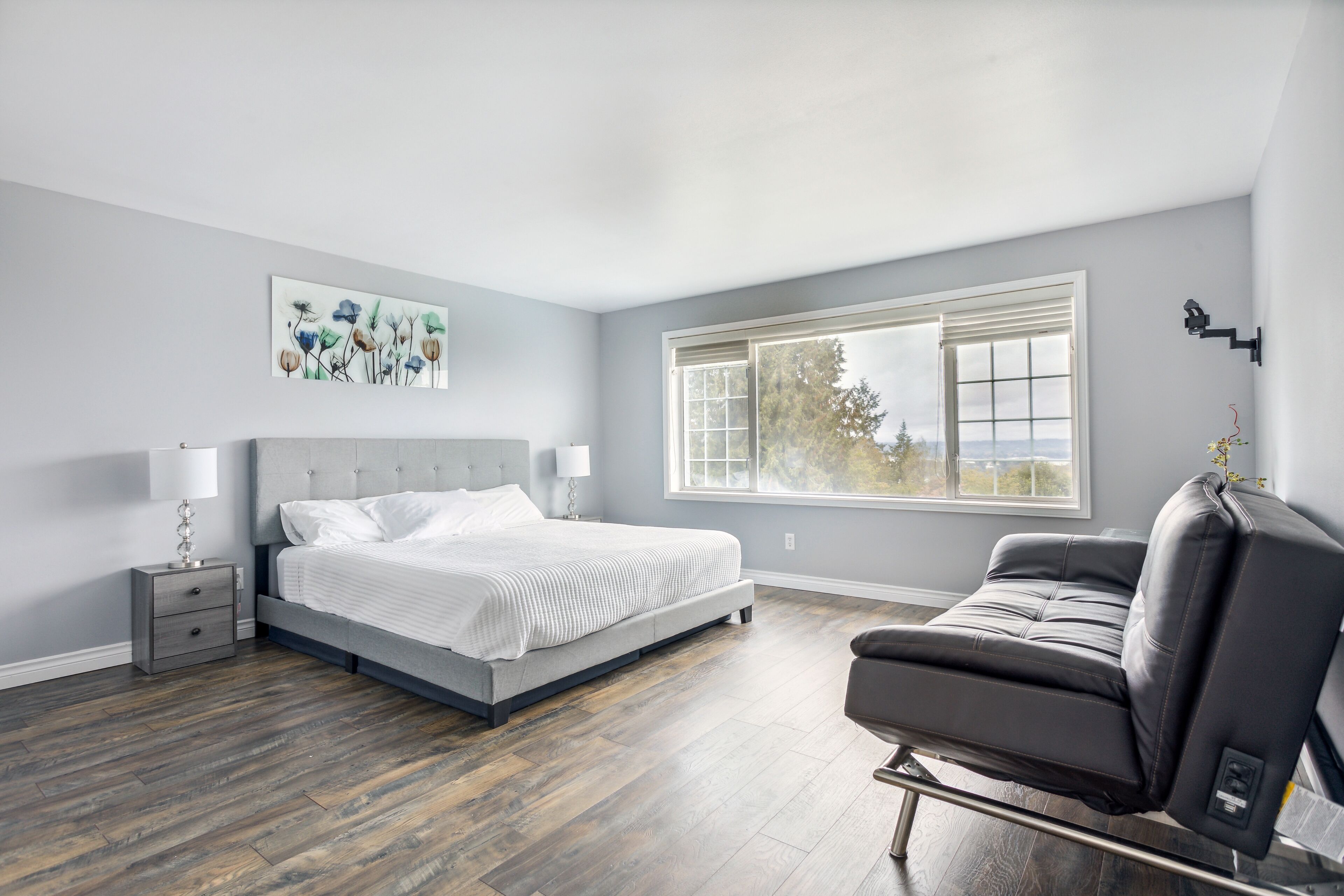 6 間睡房、免費 Wi-Fi、床單