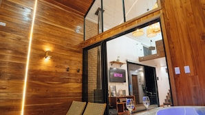 Ảnh chưa phân loại, 2 trong số 211 ảnh, nút