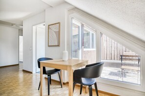 Dining - Sunny Wiedikon 2.5 Room w/ Storage, 1 min to Market, by Blueground (Zurich)
