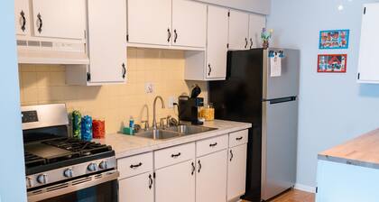 Builditplace! Kid friendly Stay, Play and Create!