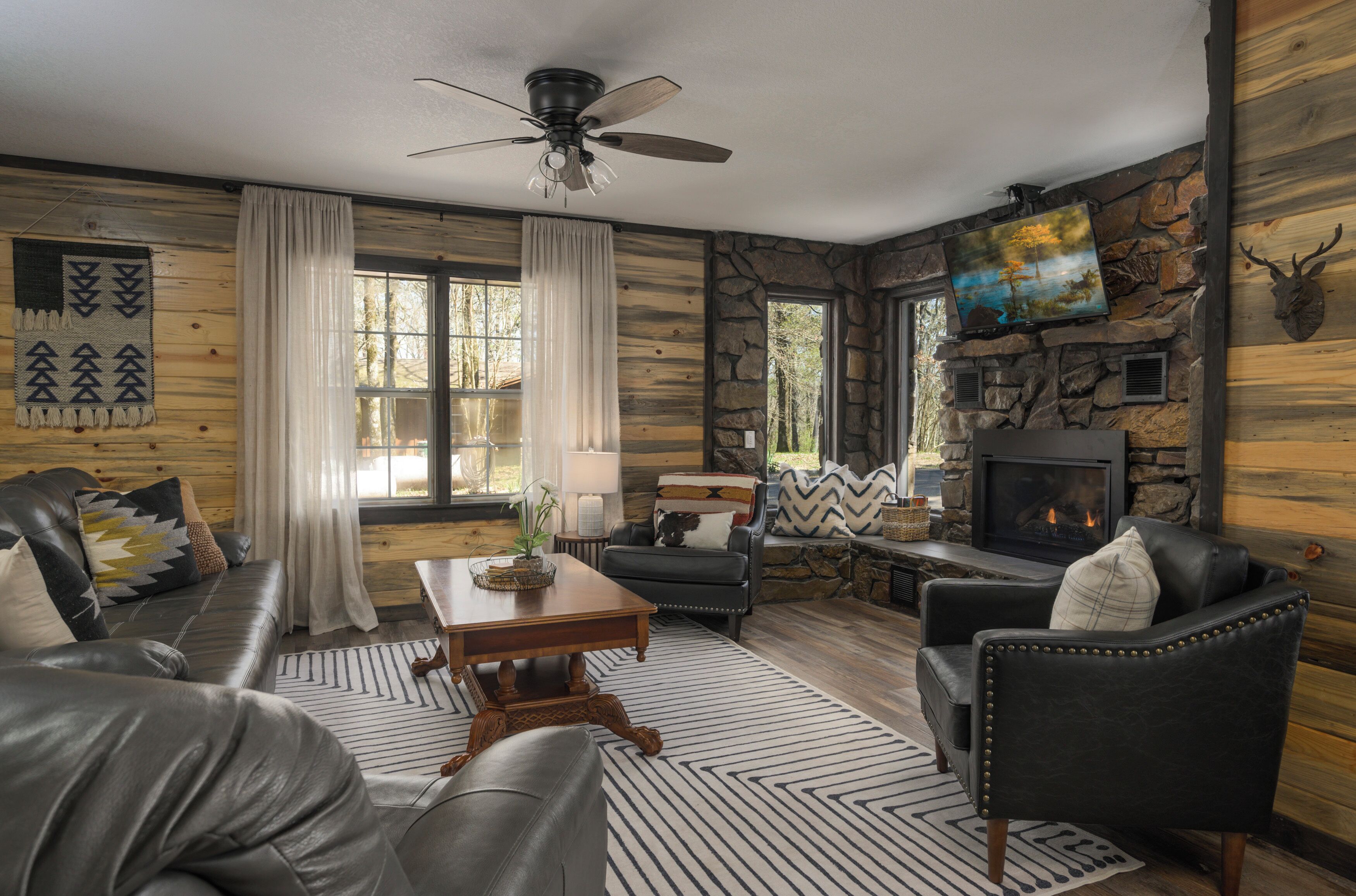 Smart TV, fireplace, DVD player, foosball