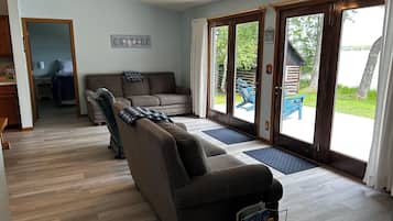 Smart TV, DVD player