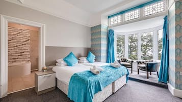 9 chambres, fer et planche Ă repasser, Wi-Fi, draps fournis