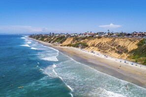 Camastros y toallas de playa 