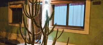 Quiet house, tourism, wine and relax (suitable for pets)