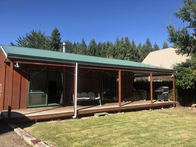 Sunny, private getaway in Naseby