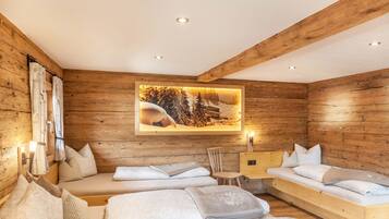 4 Schlafzimmer, kostenloses WLAN, Bettwäsche