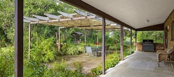 Shady Trees Barrington