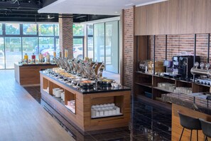 Restaurant - GOLDEN TULIP (Taichung)