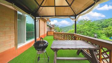 Basic Room, 1 Bedroom (Sogonsogon) | 1 bedroom, free WiFi