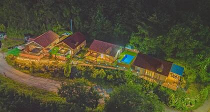 Hongcheon Stoneisland Pension