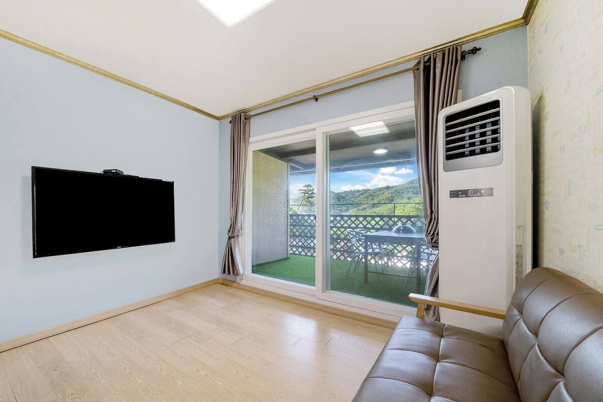Basic Room, 1 Bedroom (104) | 1 bedroom, free WiFi