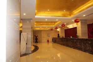 Lobby - Haiwang Hongya Hot Spring Hotel (Wen County)