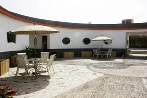 Unclassified image, 3 of 46, button - Haiwang Hongya Hot Spring Hotel (Wen County)