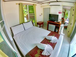 Standard Double Room Single Use | Free WiFi, bed sheets - Revolution Pai - Hostel (Pai)