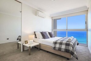 2 makuuhuonetta, silitysrauta/-lauta, Wi-Fi, vuodevaatteet