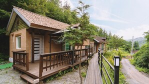 Exterior - Hongcheon Stonebrown Pension (Hongcheon)