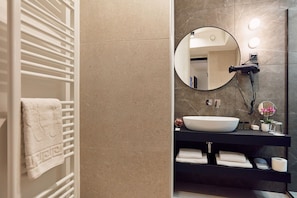 Doppelzimmer (without window) | Badezimmer