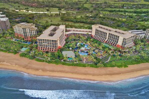 Exterior - Spacious 2BR Condo On The Beach - Kids Pirate Pool - Family Friendly - Beach Gear Rentals! (Lahaina)