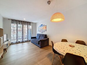 TV - CAP NORFEU 60 Roses / Roses - INTERimmo (Rosas / Roses)