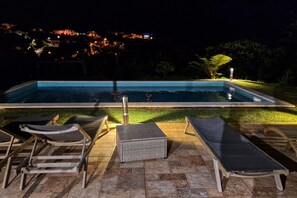 A heated pool - Villa Santa Madalena, a Home in Madeira (Arco da Calheta)