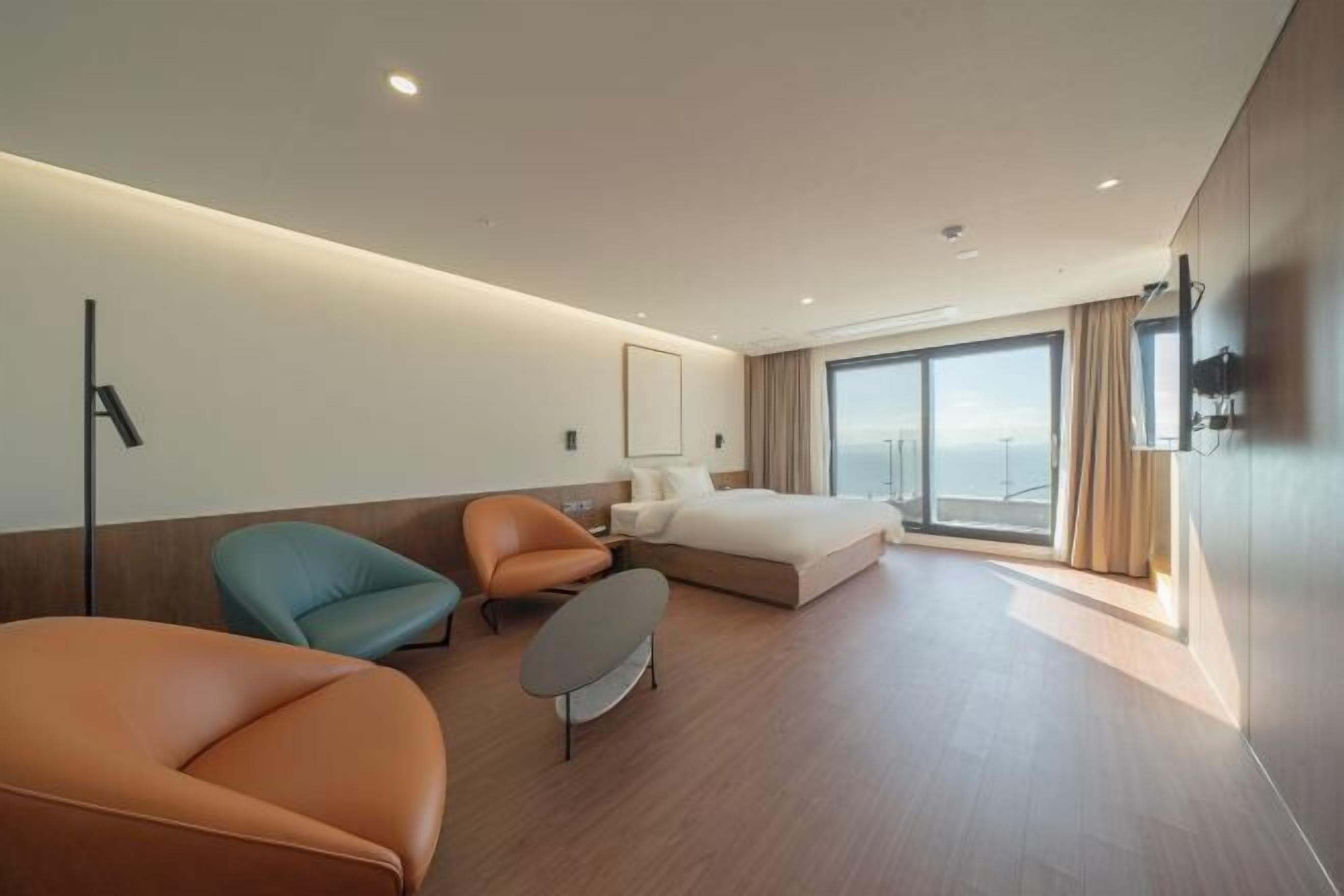 Seprai premium, selimut bulu angsa, dan bantalan ekstra lembut