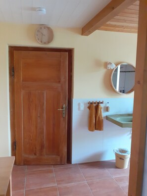 Interior - Cozy vacation apartment with tiled stove, near Heidelberg and the Black Forest (Bad Schönborn)