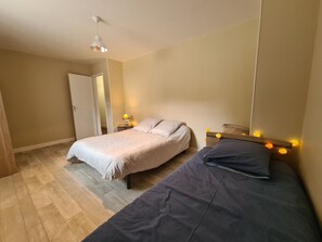 2 Schlafzimmer, kostenloses WLAN, Bettwäsche