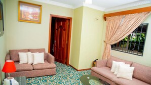 Executive Room | Living area - Lush Garden Business Hotel (Arusha)