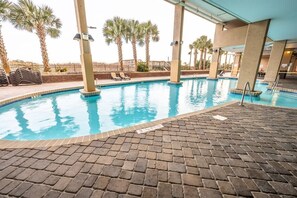 室內泳池、暖水池