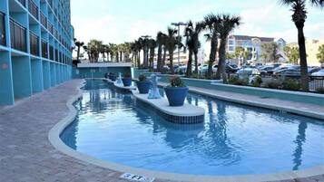 Piscine couverte, piscine chauffée