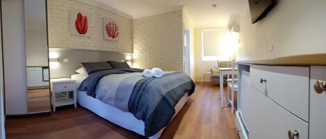 Standard Queen Room 10 | Blackout curtains, iron/ironing board, free WiFi, bed sheets