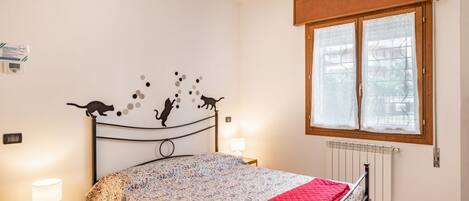 3 chambres, fer et planche Ă repasser, Wi-Fi, draps fournis