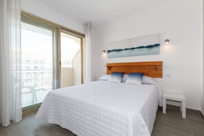 1 Schlafzimmer, Bügeleisen/Bügelbrett, Bettwäsche