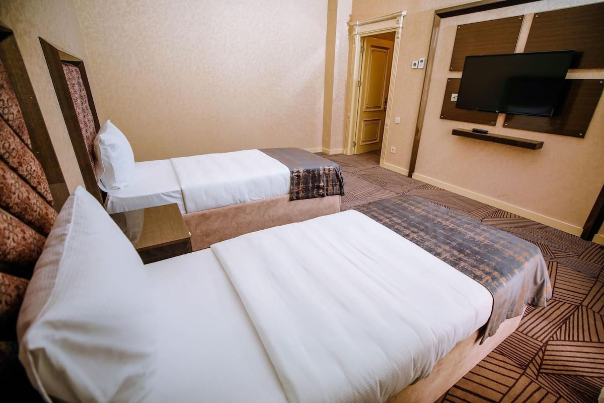 Minibar, in-room safe, blackout drapes, soundproofing