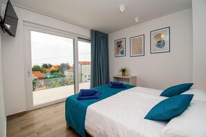 4 habitaciones, internet y ropa de cama 