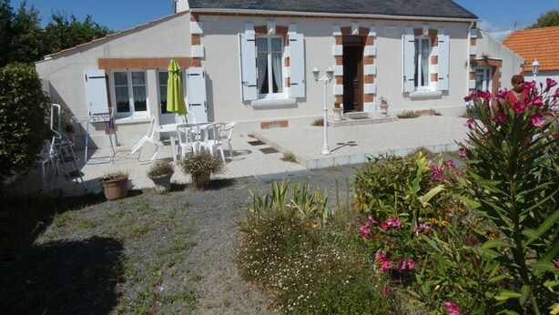 Exterior - Vendée House with Garden - Pets Allowed (Notre-Dame-de-Monts)