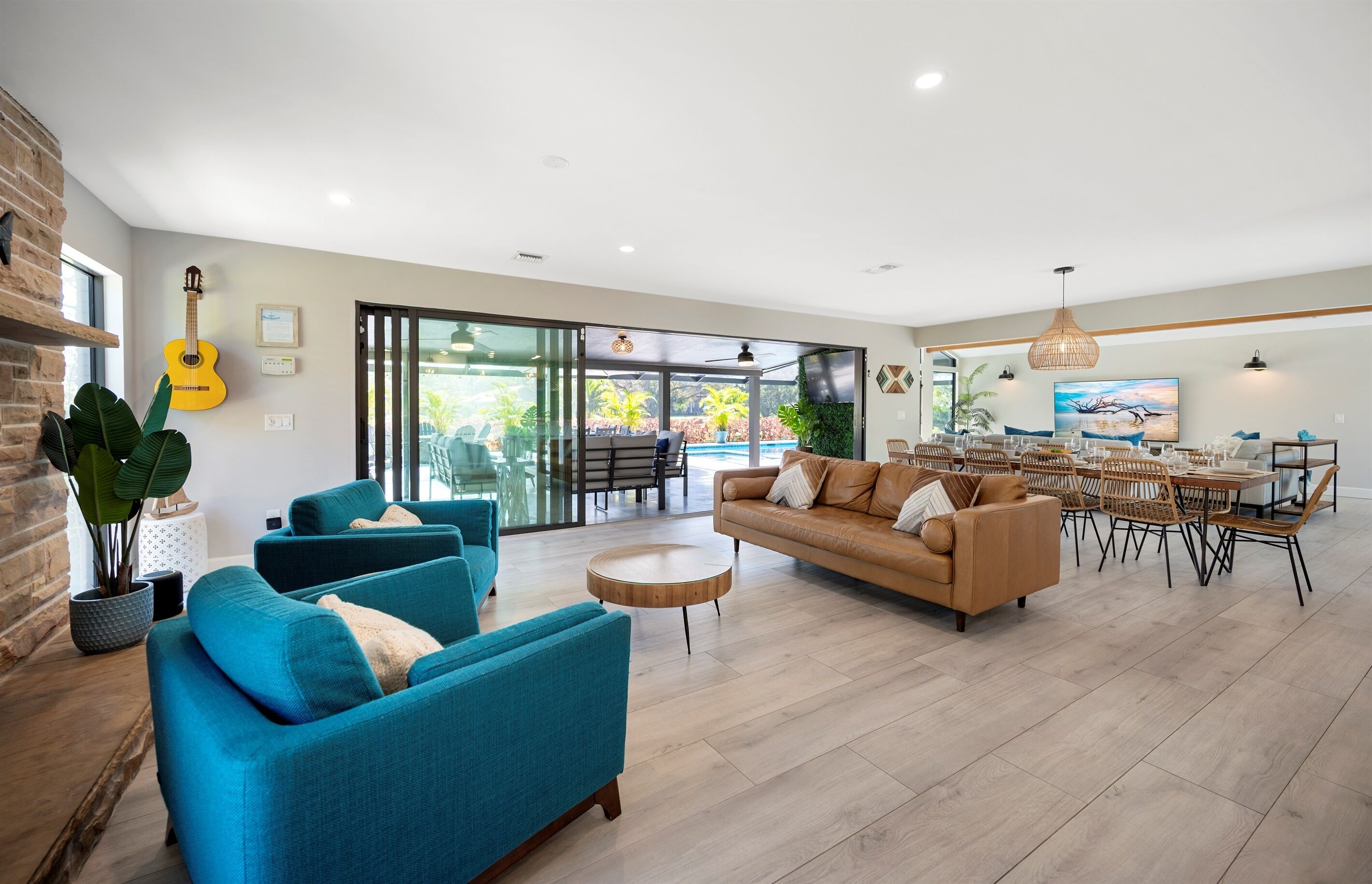 Smart TV, fireplace, video games, books