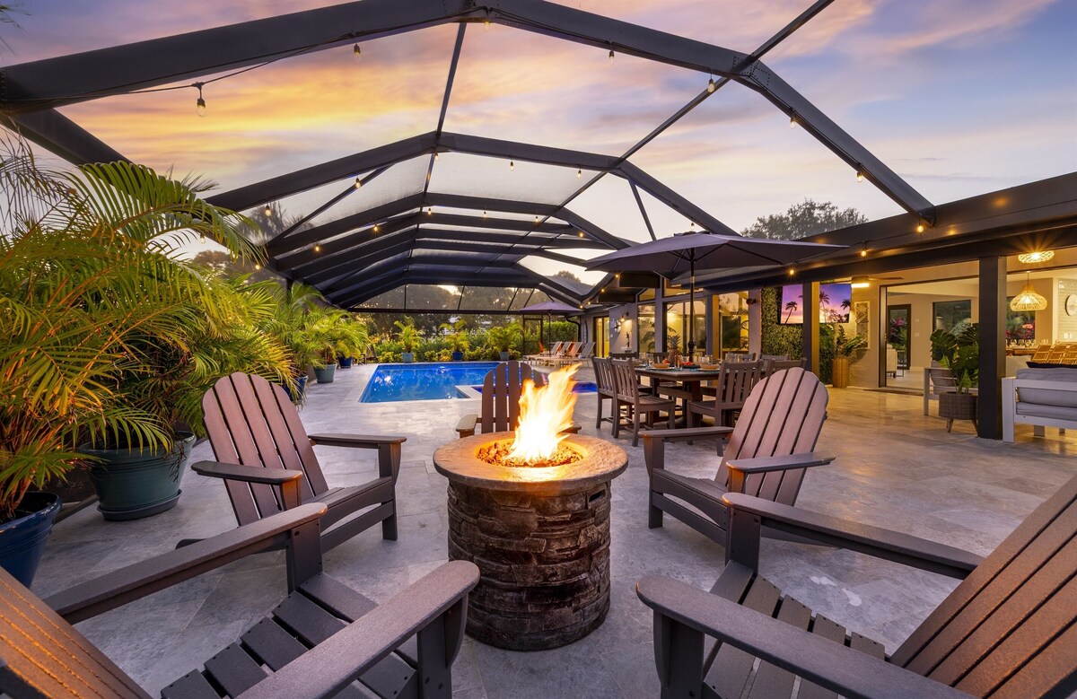 Photo 3 of Boho Chic Estate-40Ft Pool/Spa-Coolest House in Naples!