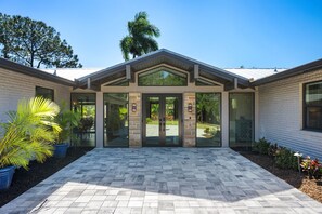 Exterior - Boho Chic Estate-40Ft Pool/Spa-Coolest House in Naples! (Naples)