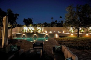 A heated pool - 3 Mi to Kierland! Luxe Desert Home w/ Heated Pool (Scottsdale)