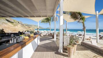 Baari (majoituspaikassa)