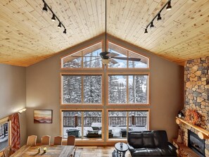 Smart TV, fireplace, DVD player, computer monitors